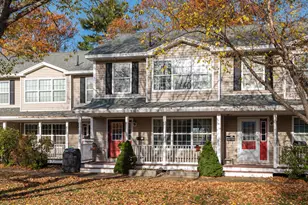 9 Main St, Kittery, ME 03904 - Photo 1