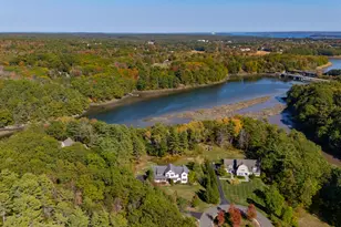 15 Maple St, Falmouth, ME 04105 - Photo 1