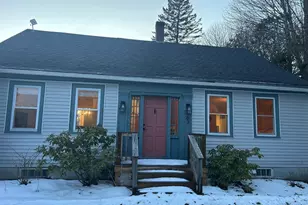 67 High St, Thomaston, ME 04861 - Photo 1