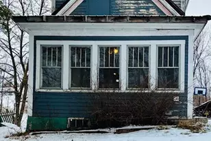 8 Chestnut St, Skowhegan, ME 04976 - Photo 1