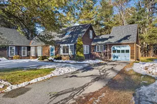 47 Cluf Bay Rd, Brunswick, ME 04011 - Photo 1