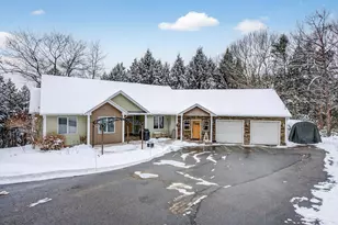 77 Holmes Rd, Winthrop, ME 04364 - Photo 1