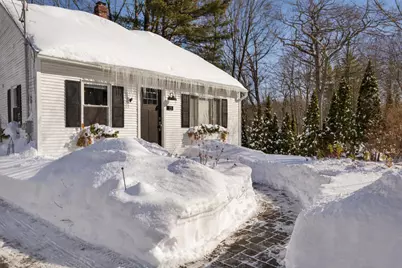 13 Cross Street, Kittery, ME 03904 - Photo 1