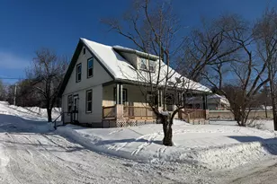 7 Fay Ct, Dexter, ME 04930 - Photo 1