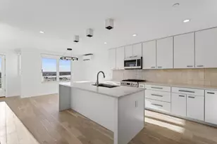 126 North St, Portland, ME 04101 - Photo 1