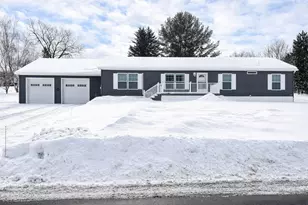 53 University St, Presque Isle, ME 04769 - Photo 1