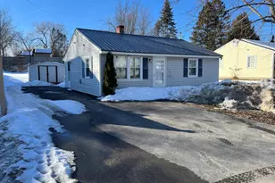 172 Falvey St, Bangor, ME 04401 - Photo 1