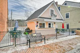 176 Water St, Hallowell, ME 04347 - Photo 1