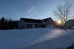 6 Sunrise Dr, Hallowell, ME 04347 - Photo 1