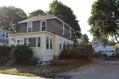 18 Elmwood Avenue, South Portland, ME 04106 - Photo 1