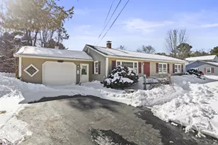5 Brentwood Cir, Saco, ME 04072 - Photo 1