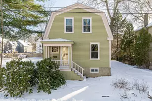 18 Huntress St, Portland, ME 04102 - Photo 1
