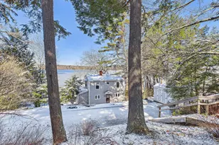 956 Memorial Dr, Winthrop, ME 04364 - Photo 1