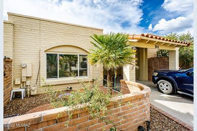 1644 W Via Mirasol - Photo 1