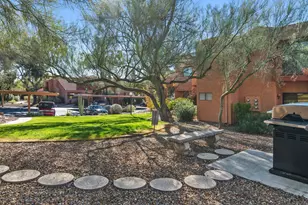 5051 N Sabino Canyon Rd, Tucson, AZ 85750 - Photo 13