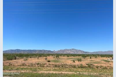 Euclid #13, Pearce, AZ 85625 - Photo 1