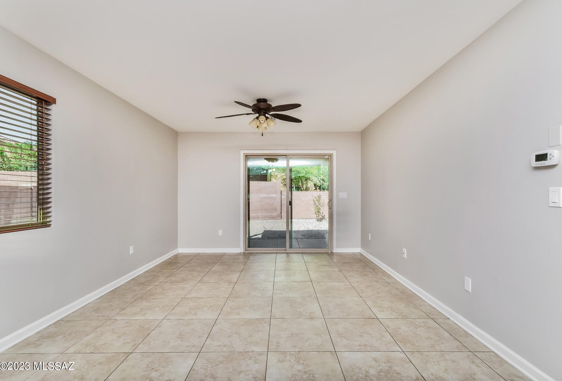936 W Placita Canalito, Green Valley, AZ 85614