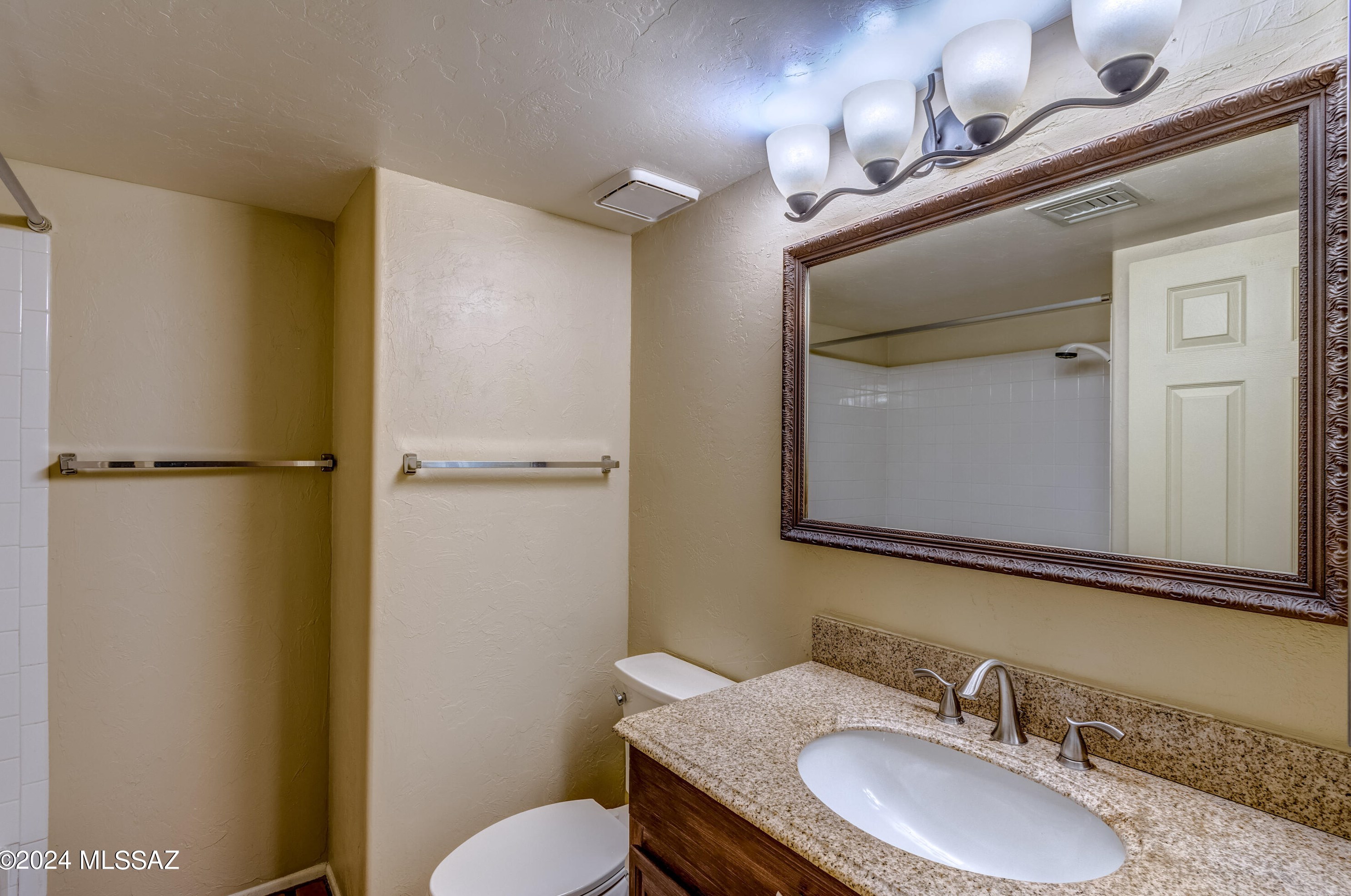 1765 Deer Shadow Ln, Tucson AZ  85737-9186 exterior