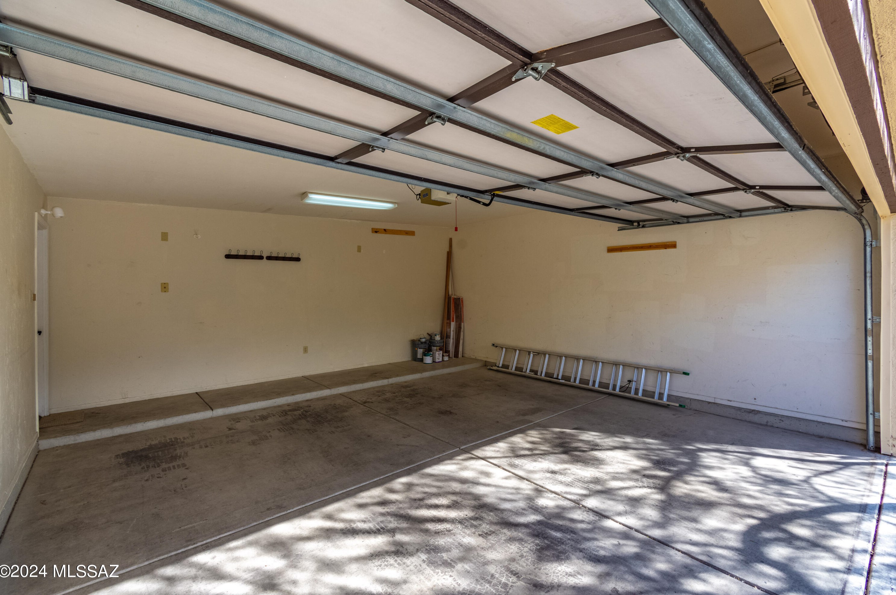 1765 Deer Shadow Ln, Tucson AZ  85737-9186 exterior