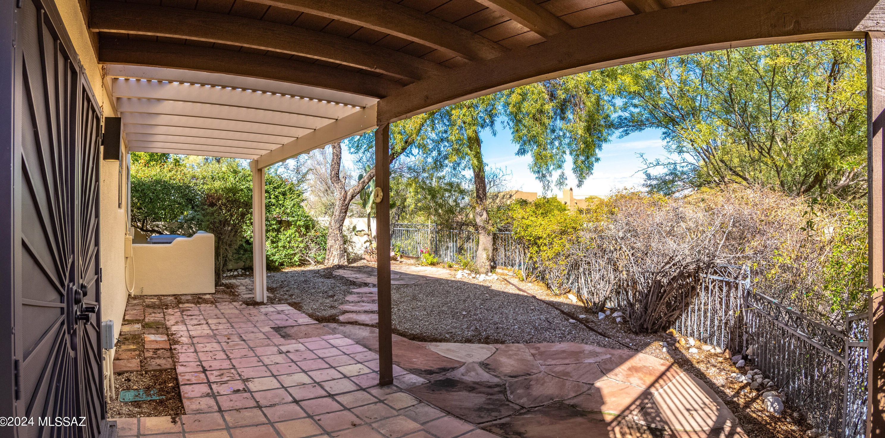 1765 Deer Shadow Ln, Tucson AZ  85737-9186 exterior