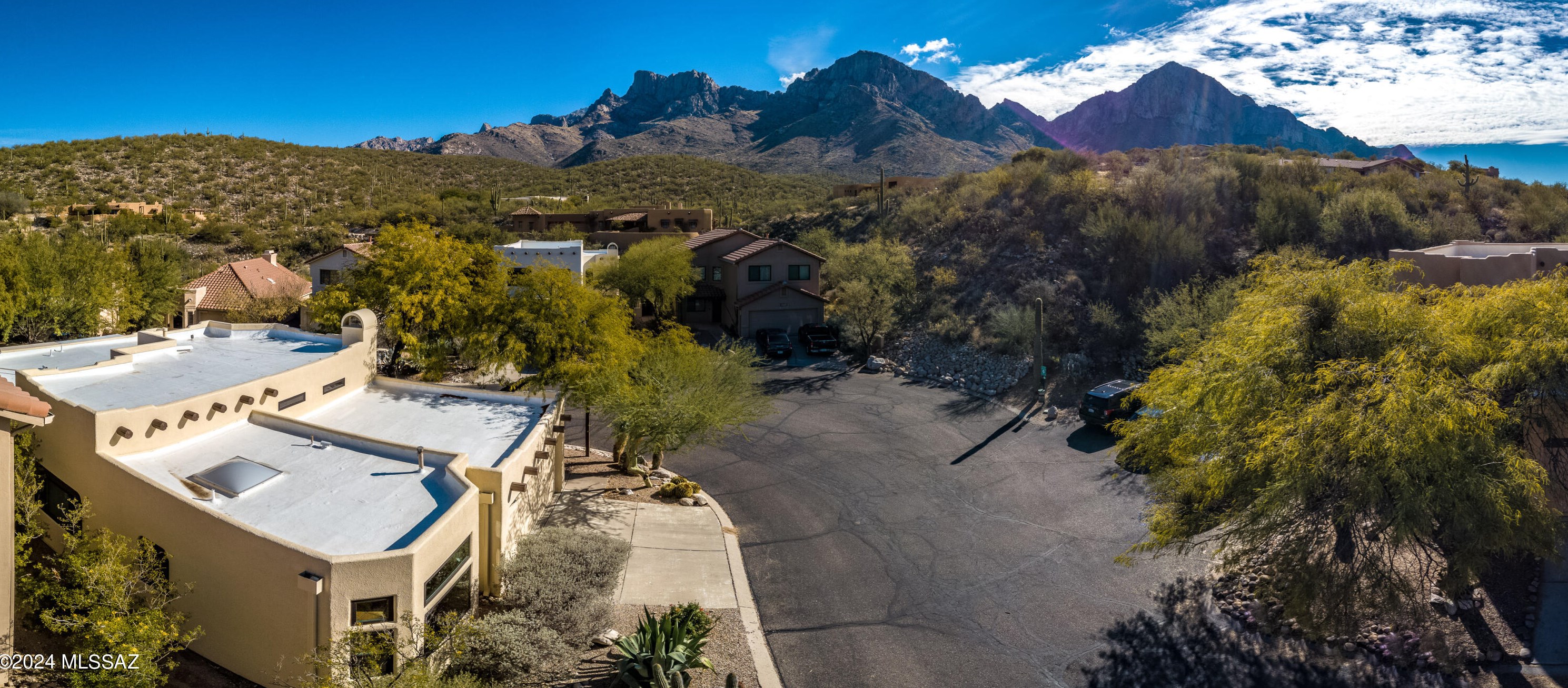 1765 Deer Shadow Ln, Tucson AZ  85737-9186 exterior