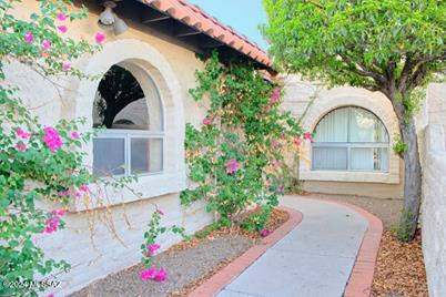 1118 W Calle Excelso, Green Valley, AZ 85614 - Photo 1