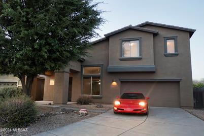 825 E Deer Spring Canyon Place - Photo 1