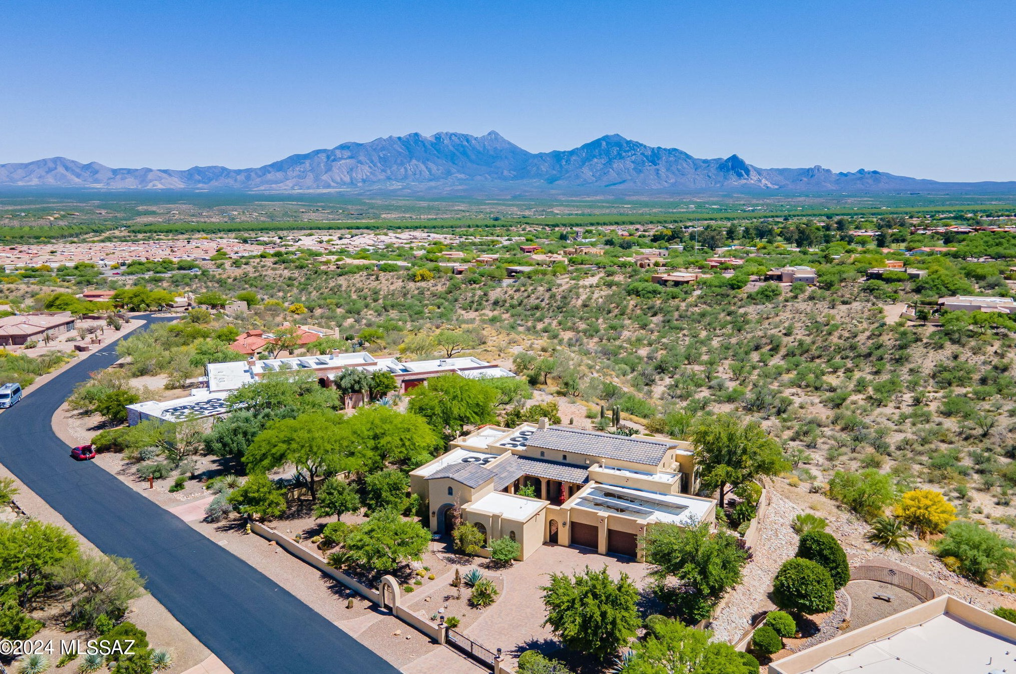 841 W Placita El Cueto, Green Valley, AZ 85622