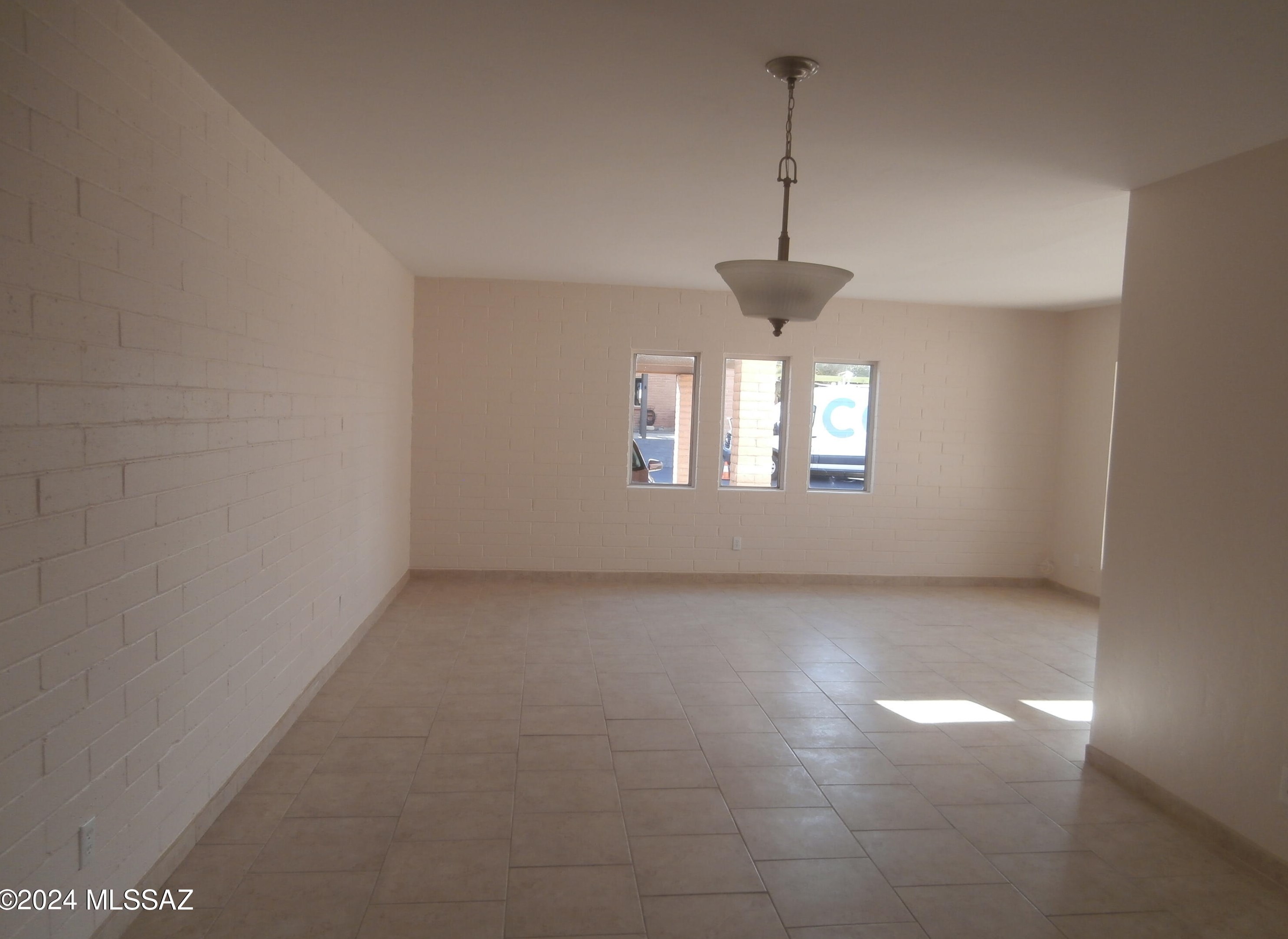 428 N Calle Del Diablo, Green Valley, AZ 85614