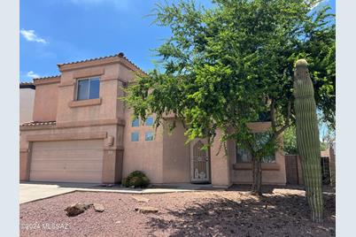 9262 E Desert Cove Circle, Tucson, AZ 85730 - Photo 1