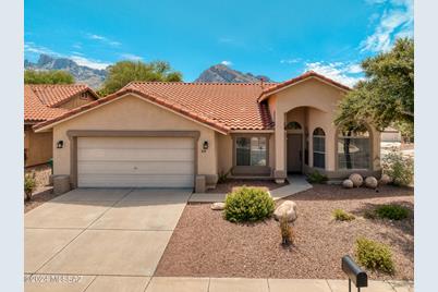 318 E Streams Edge Place, Oro Valley, AZ 85737 - Photo 1