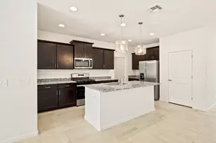 7021 W Jadewood Ln, Tucson, AZ 85757 - Photo 3