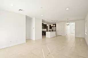 7021 W Jadewood Ln, Tucson, AZ 85757 - Photo 7