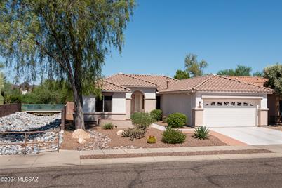 9733 N Sandy Mesa Place, Tucson, AZ 85743 - Photo 1