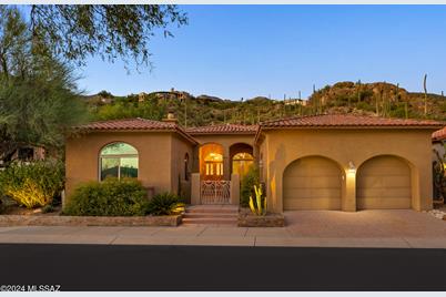 6416 N Desert Wind Circle, Tucson, AZ 85750 - Photo 1