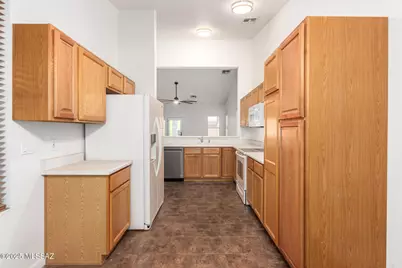 9148 N Ingrid Place, Tucson, AZ 85743 - Photo 23