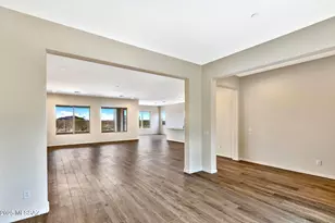 8257 S Silver Oak Dr, Tucson, AZ 85747 - Photo 15