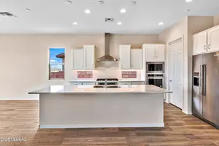 8257 S Silver Oak Dr, Tucson, AZ 85747 - Photo 21