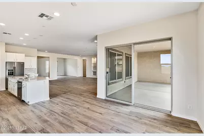 8257 S Silver Oak Drive, Tucson, AZ 85747 - Photo 13
