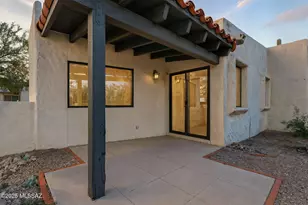 5578 N La Casita Dr, Tucson, AZ 85718 - Photo 9