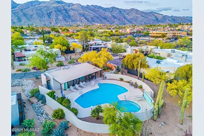5578 N La Casita Drive, Tucson, AZ 85718 - Photo 1