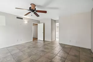 5578 N La Casita Dr, Tucson, AZ 85718 - Photo 23