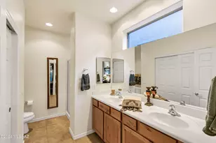 716 W Shadow Wood St, Green Valley, AZ 85614 - Photo 25