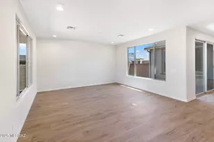 7988 S Sonoran Oak Dr, Tucson, AZ 85747 - Photo 11