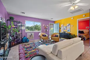 997 W Camino Erranle, Green Valley, AZ 85614 - Photo 9