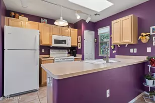 997 W Camino Erranle, Green Valley, AZ 85614 - Photo 13