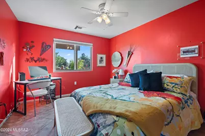997 W Camino Erranle, Green Valley, AZ 85614 - Photo 17