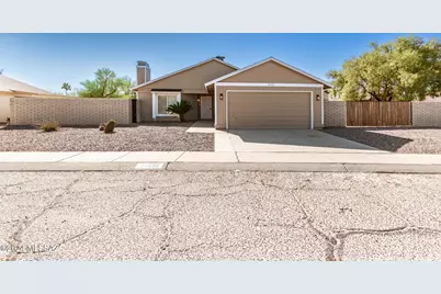 10102 E Stella Road, Tucson, AZ 85730 - Photo 1