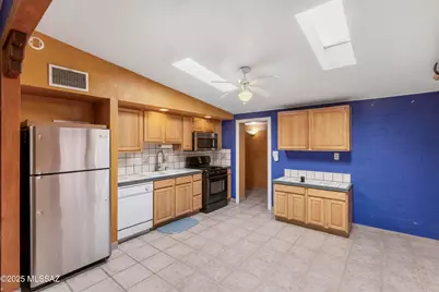 325 S McNab Parkway, San Manuel, AZ 85631 - Photo 7