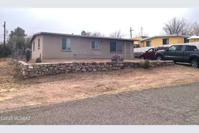 112 E 1st Street, Mammoth, AZ 85618 - Photo 1